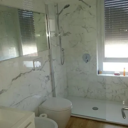 Sixth Floor Luxury Apartamento *